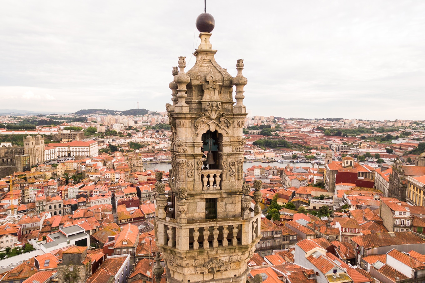 Torre dos clérigos